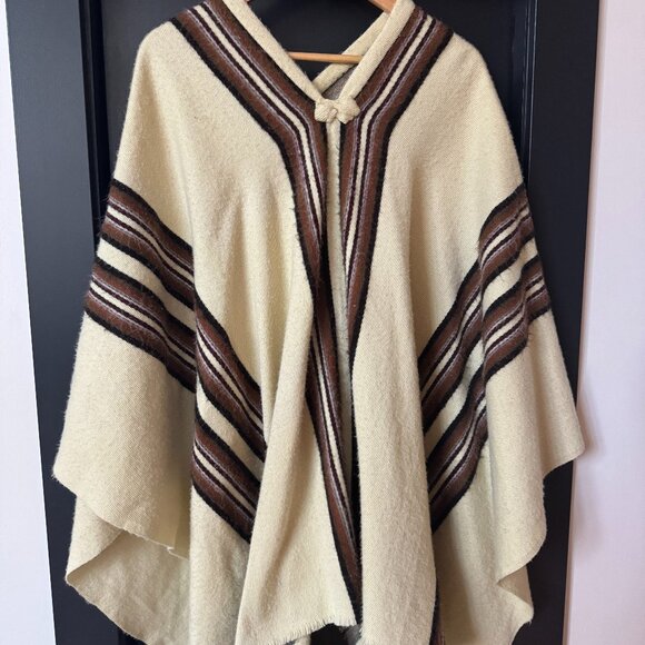 Vintage Jackets & Blazers - Vintage Alpaca Poncho